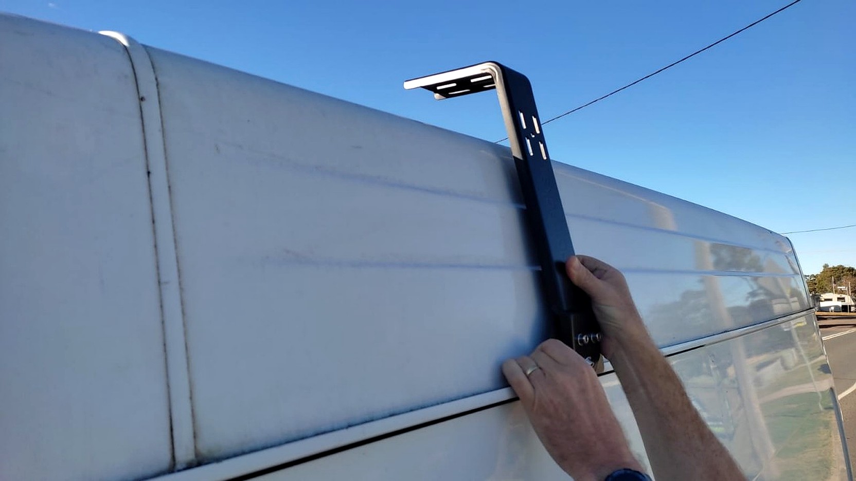 Ozroofracks | Mazda Scrum Roof Racks