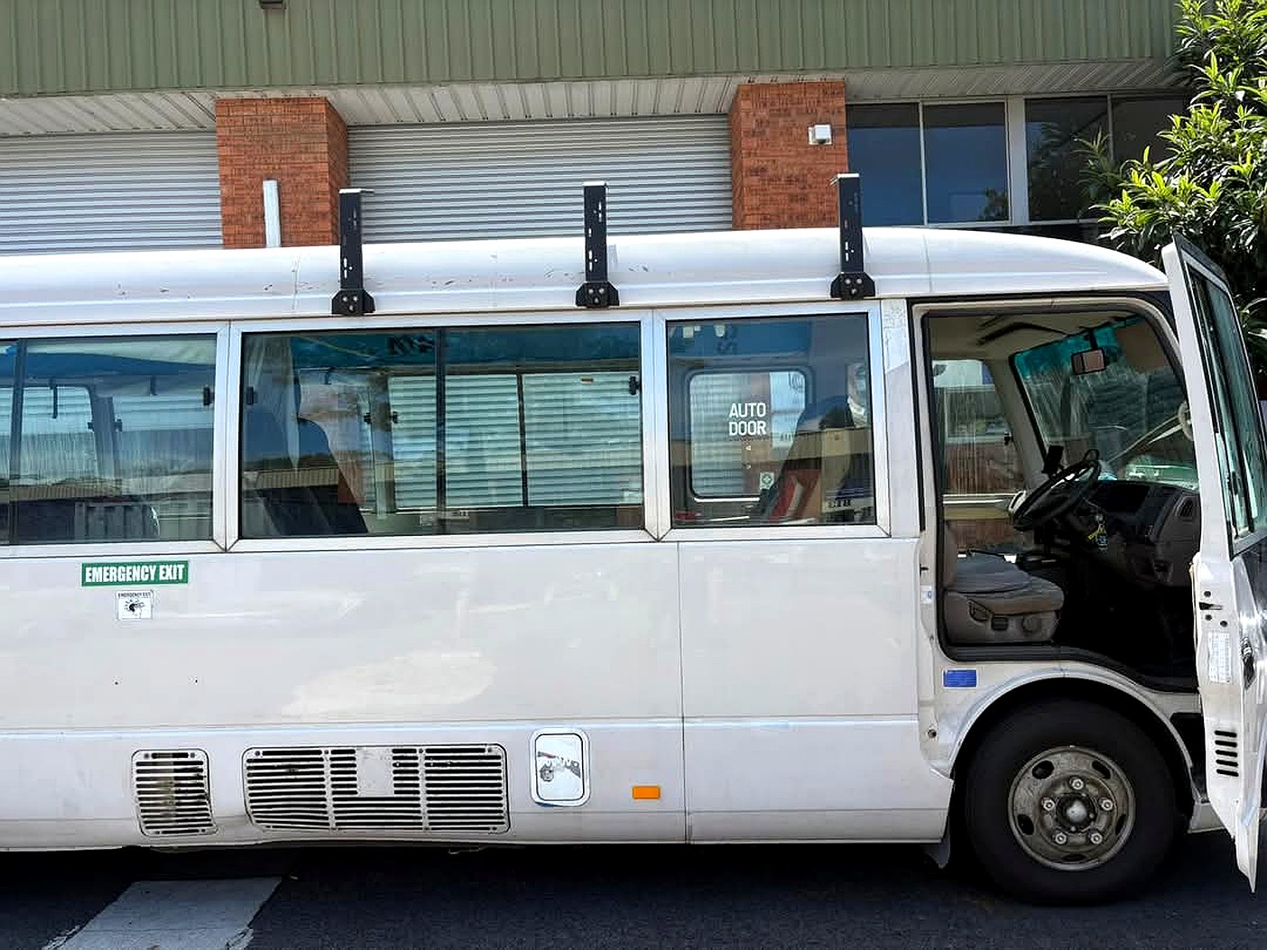 Ozroofracks | Mazda Scrum Roof Racks