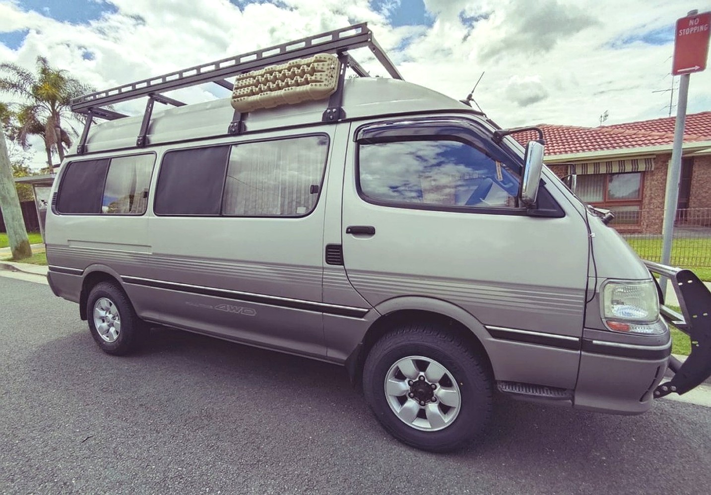 Ozroofracks | Van Gutter Roof Rack