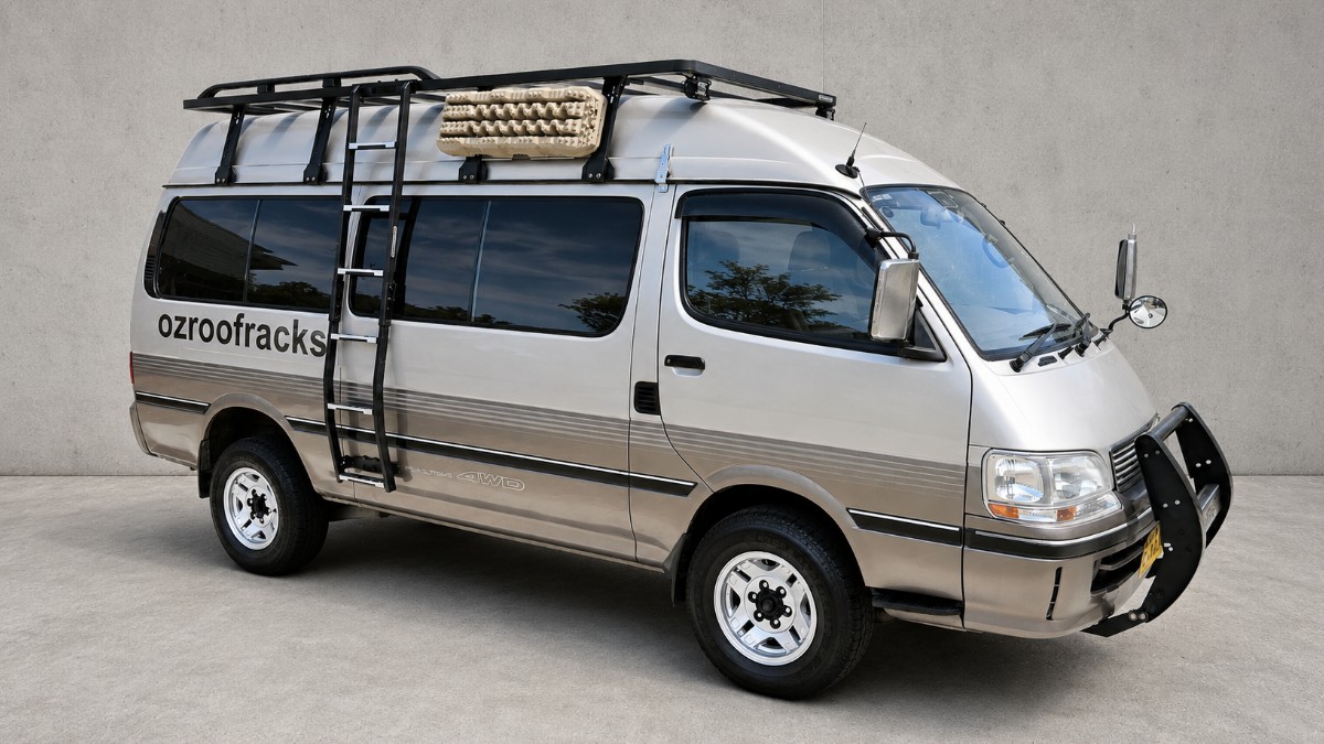 6x Tradesman Roof Platform + Ladder + 8x Brackets Ozroofracks